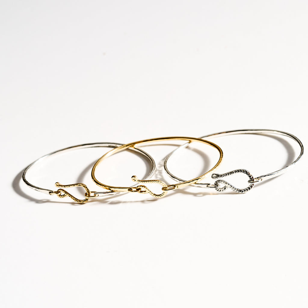 Golden Chevron Hook Bracelet