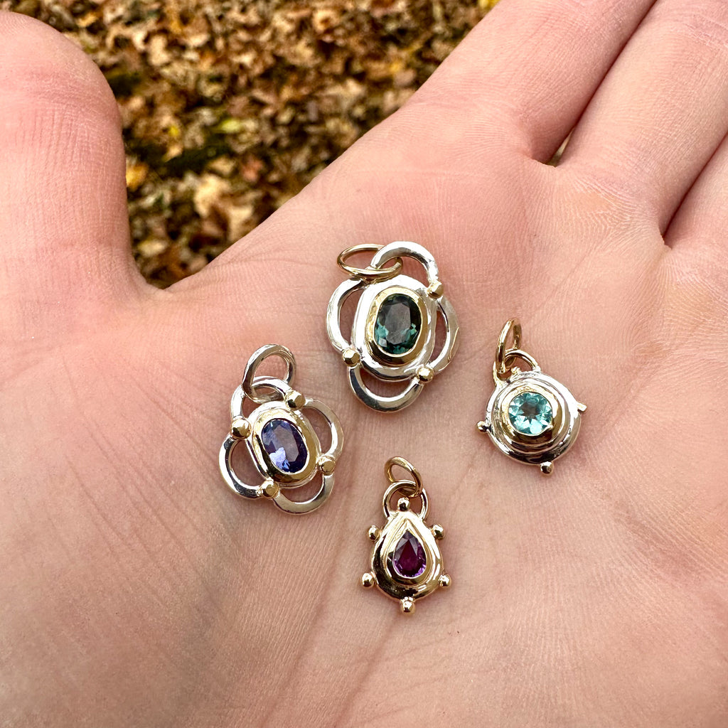 Green Sapphire Clover Necklace