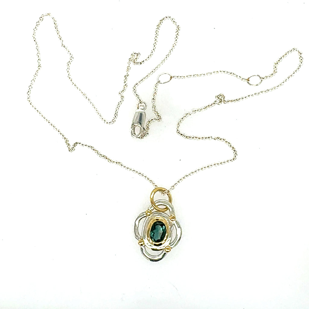 Green Sapphire Clover Necklace