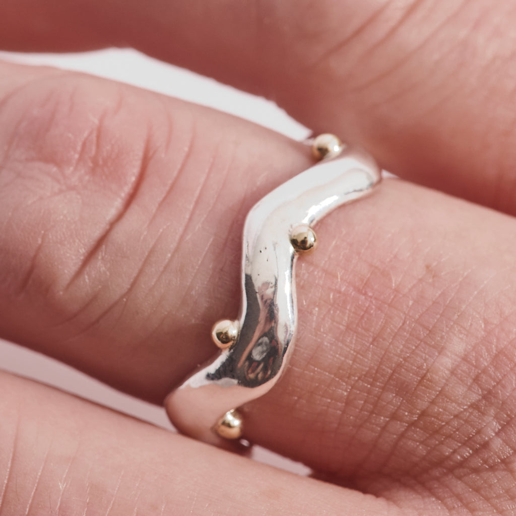 Two tone Crown Wave ring