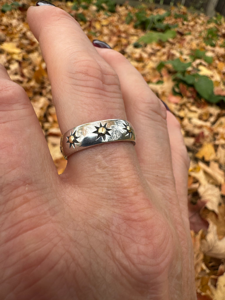 Gold Dot Stardust Band