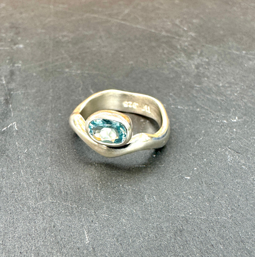 Aquamarine Wave Ring