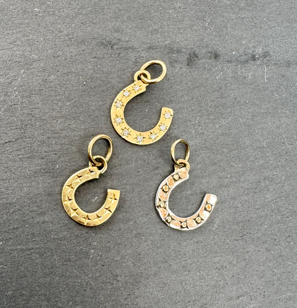 Gold Stardust Horseshoe