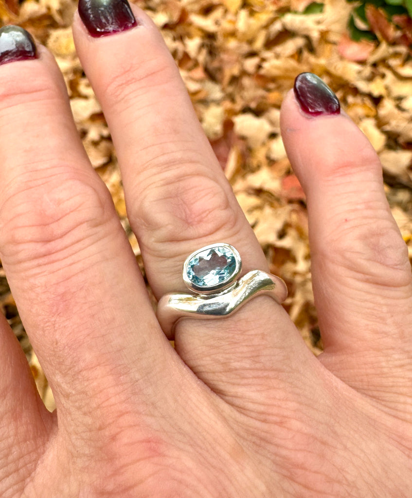Aquamarine Wave Ring