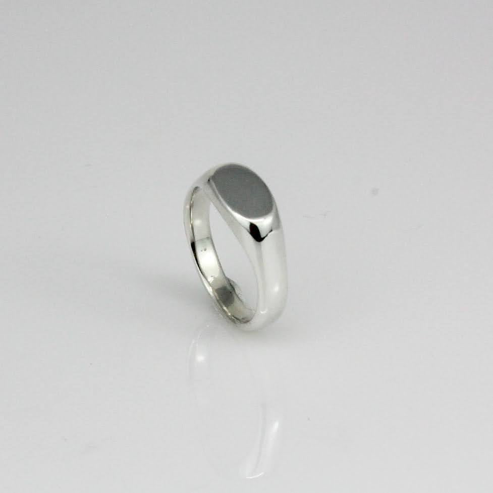 Narrow Oval Signet Ring